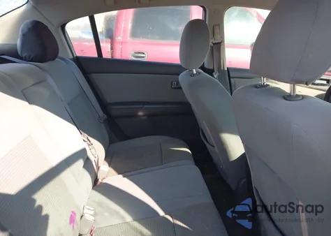 2010 Nissan Sentra 2.0S from USA, damaged, VIN 3N1AB6AP5AL631394